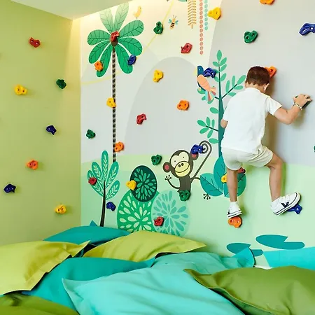 فندق إيبيروستار ألبوفيرا بارك 4*